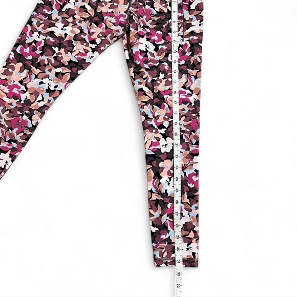 Athleta - Transcend Stash Tight - Floral Print - Size Medium - Picture 3 of 7